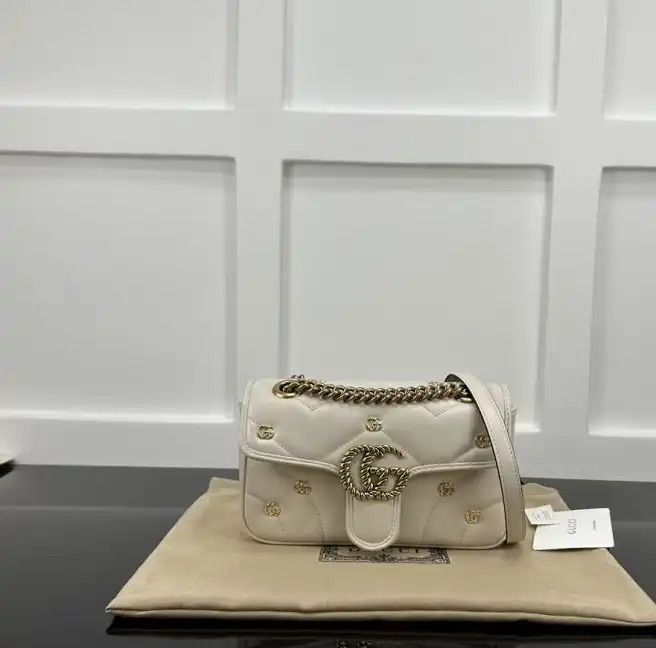 Gvc*1 satchel bags 4034f-0010
