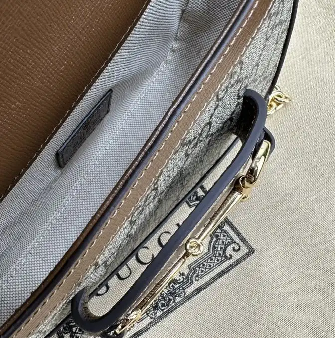 Gvc*1 satchel bags 4034f-0012