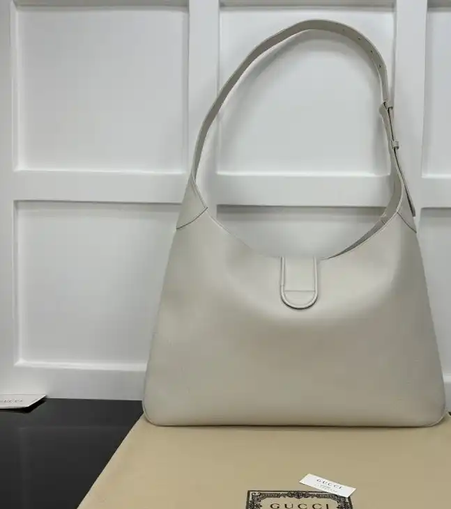Gvc*1 top handle bags 4034f-0015
