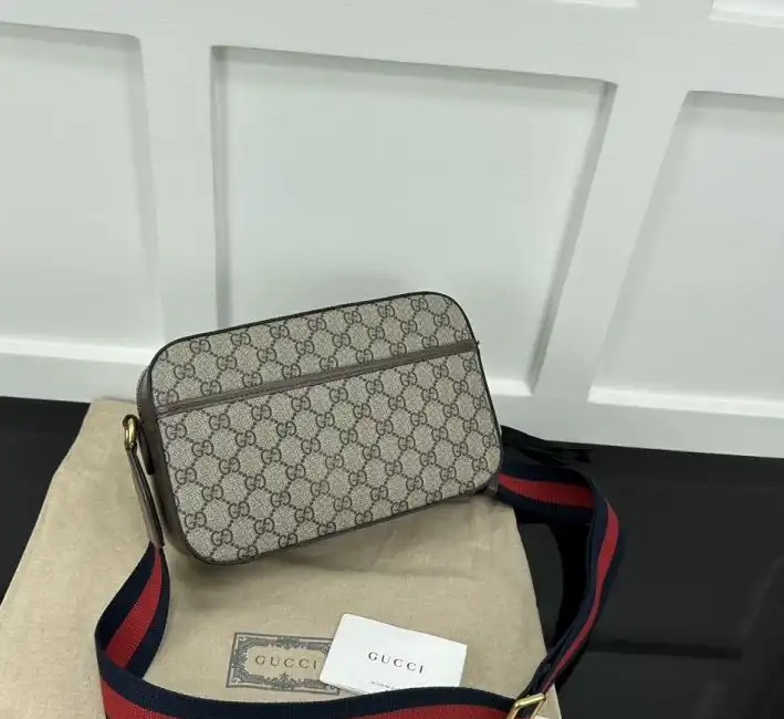 Gvc*1 satchel bags 4034f-0026
