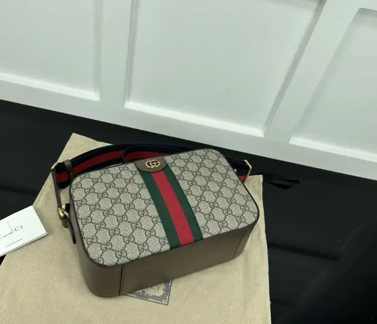 Gvc*1 satchel bags 4034f-0026