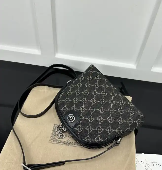 Gvc*1 satchel bags 4034f-0050