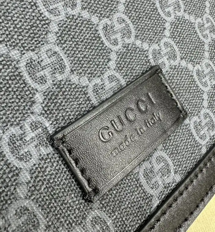 Gvc*1 satchel bags 4034f-0053