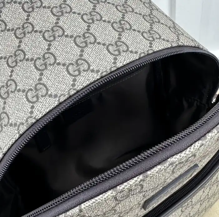 Gvc*1 backpacks 4034g-0010
