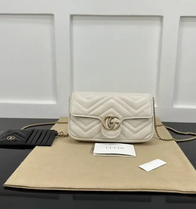 Gvc*1 satchel bags 4034g-0028