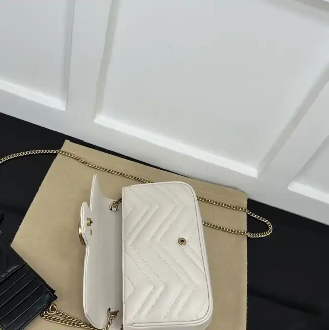 Gvc*1 satchel bags 4034g-0028