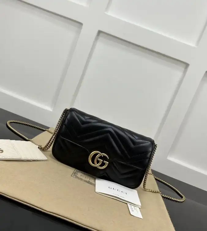 Gvc*1 satchel bags 4034g-0029
