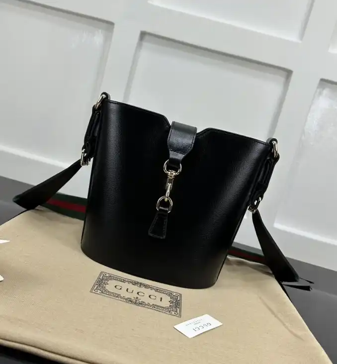 Gvc*1 bucket bags 4034g-0034