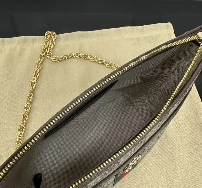 Gvc*1 satchel bags 4034g-0038
