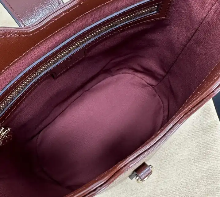 Gvc*1 bucket bags 4034g-0039