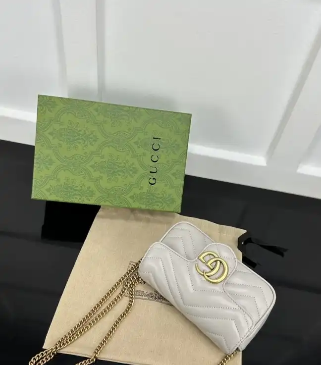Gvc*1 satchel bags 4034g-0056