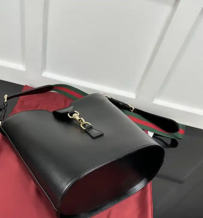 Gvc*1 bucket bags 4034g-0058