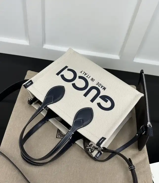 Gvc*1 shopping bags 4034g-0061