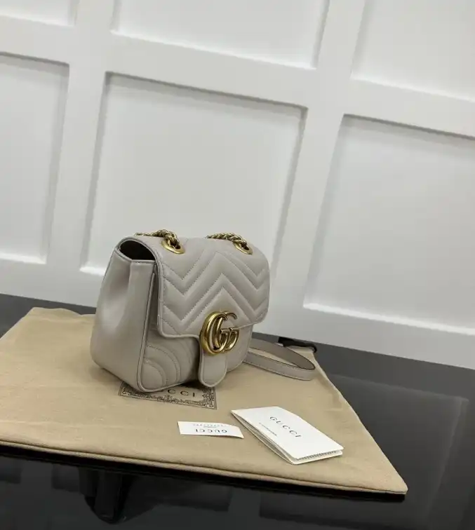 Gvc*1 satchel bags 4034g-0065