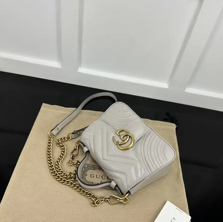 Gvc*1 top handle bags 4034g-0066