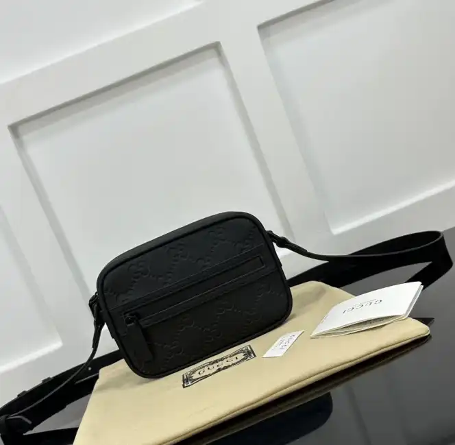 Gvc*1 satchel bags 4034g-0067