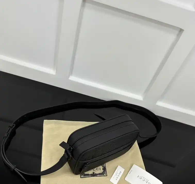 Gvc*1 satchel bags 4034g-0067