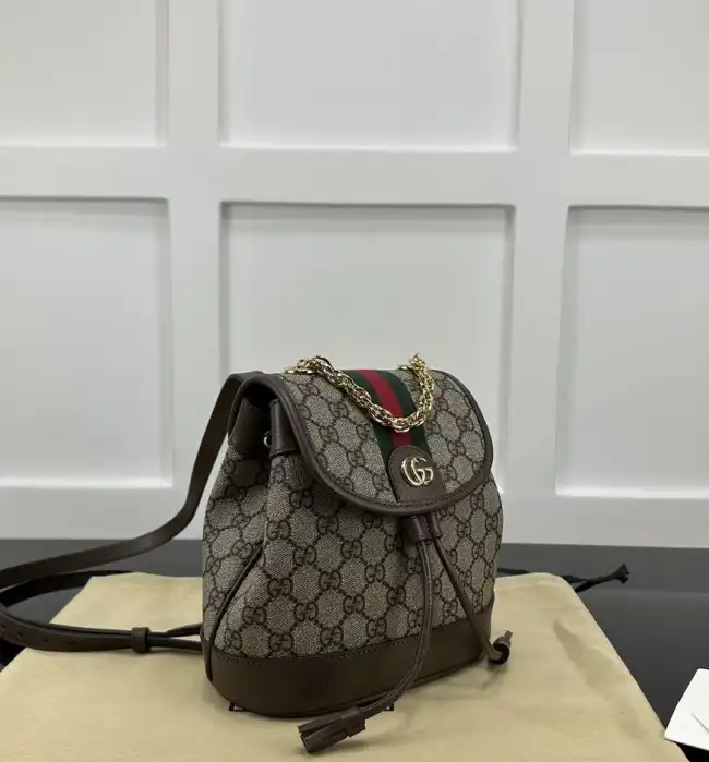 Gvc*1 backpacks 4034h-0002