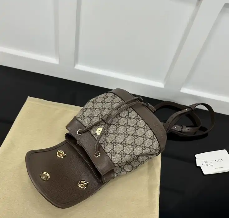 Gvc*1 backpacks 4034h-0002