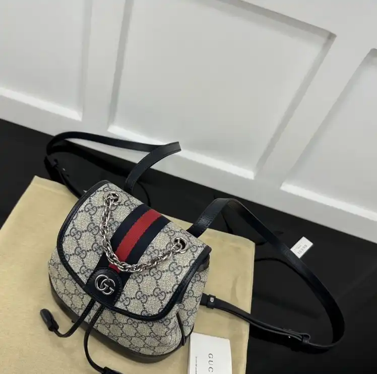 Gvc*1 backpacks 4034h-0003