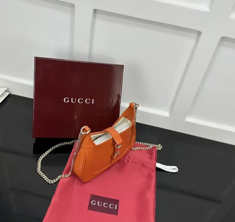 Gvc*1 satchel bags 4034h-0015