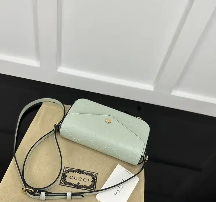 Gvc*1 satchel bags 4034h-0033