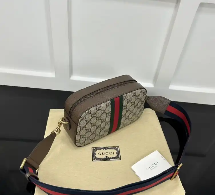 Gvc*1 satchel bags 4034h-0039