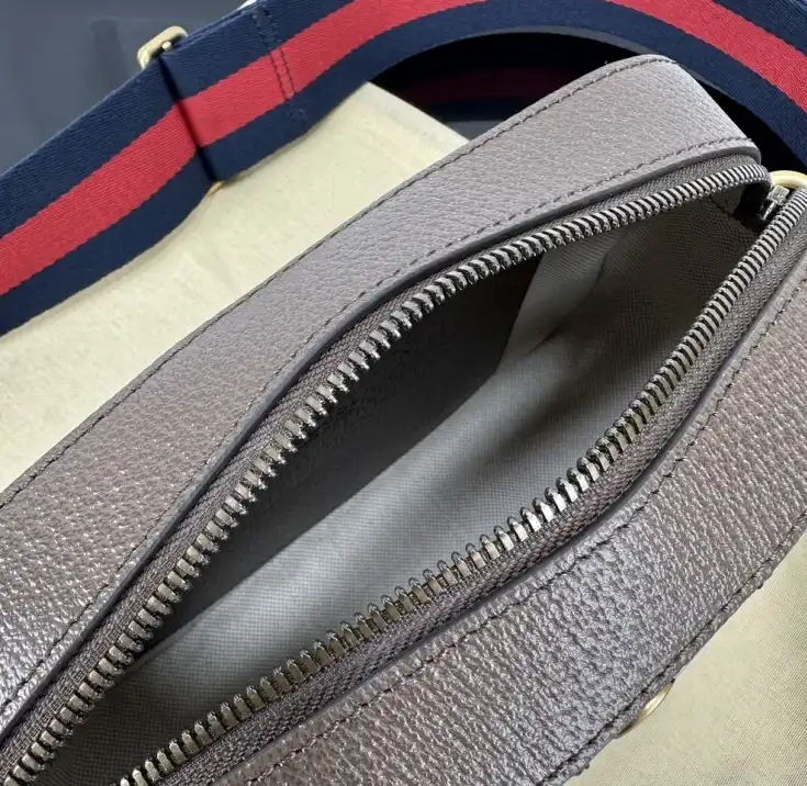 Gvc*1 satchel bags 4034h-0039