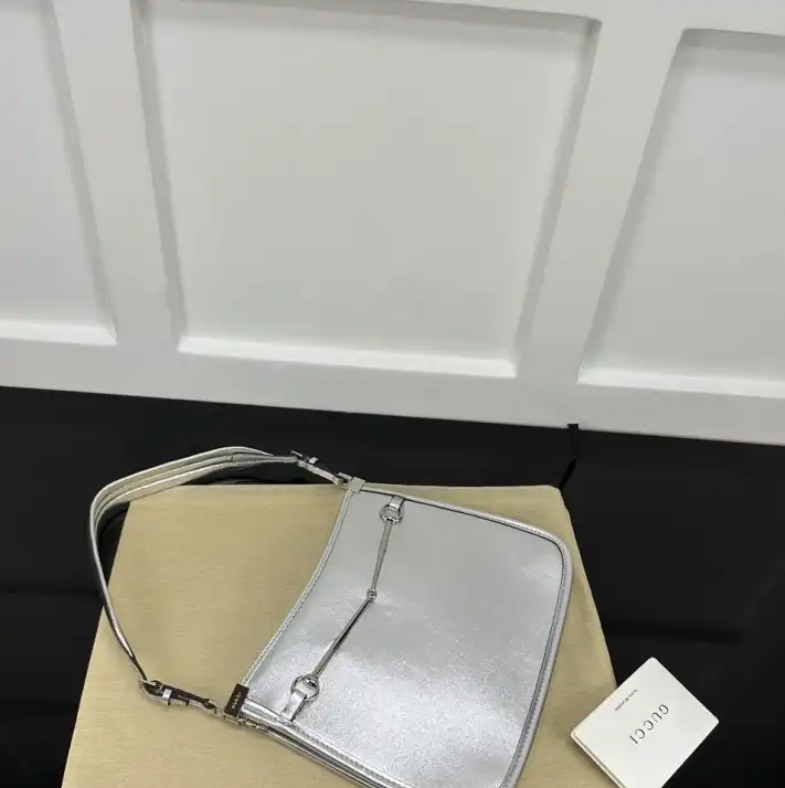 Gvc*1 top handle bags 4034h-0040