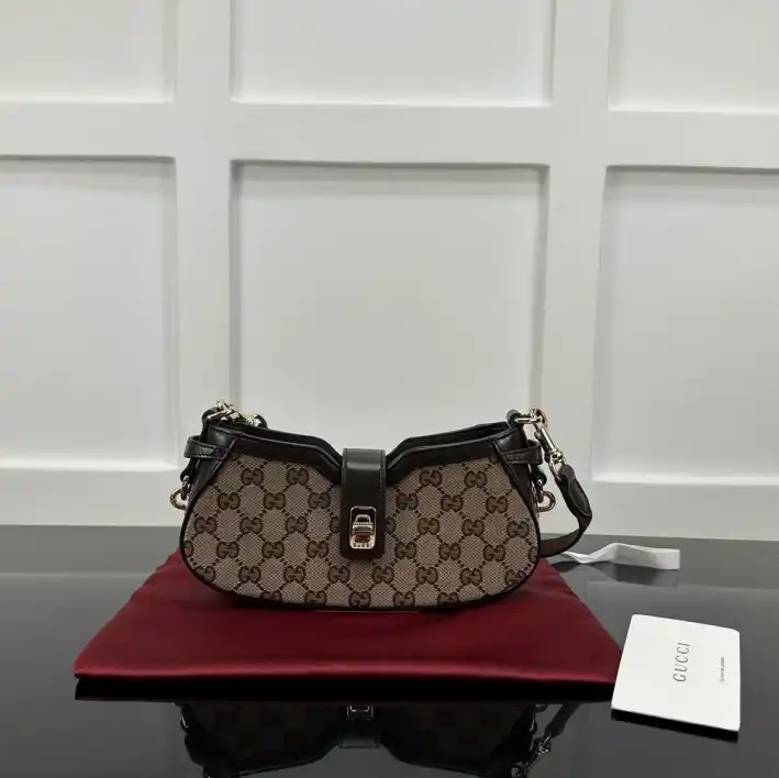 Gvc*1 satchel bags 4034h-0050