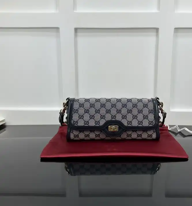 Gvc*1 satchel bags 4034h-0057