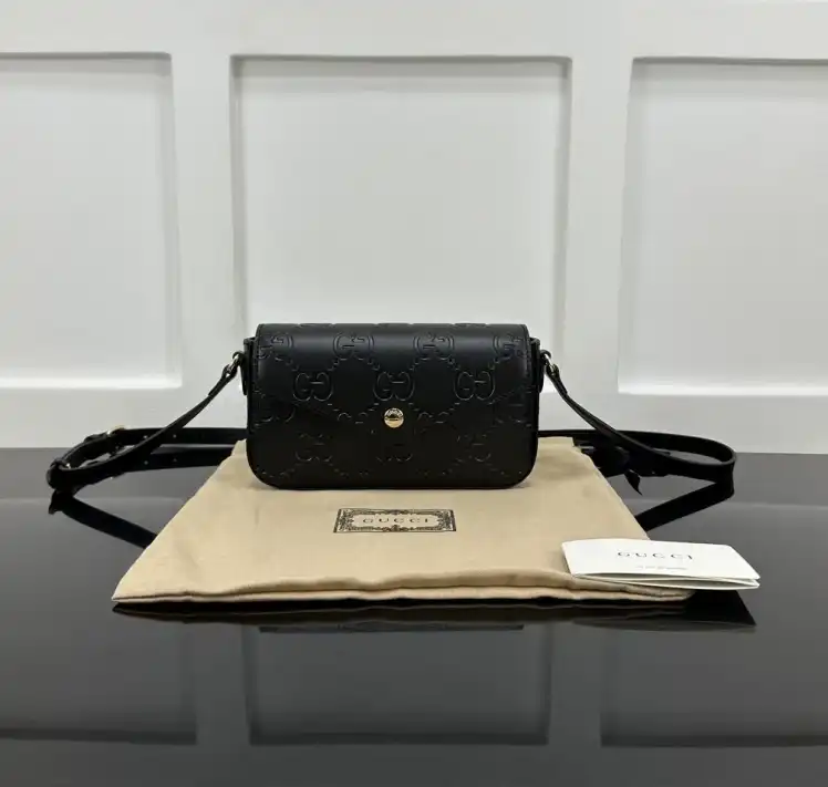 Gvc*1 satchel bags 4034h-0058