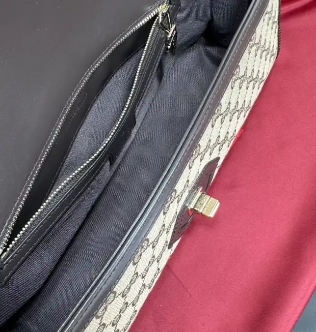 Gvc*1 satchel bags 4034h-0063