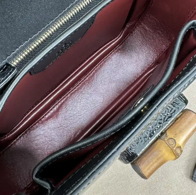 Gvc*1 top handle bags 4034h-0073