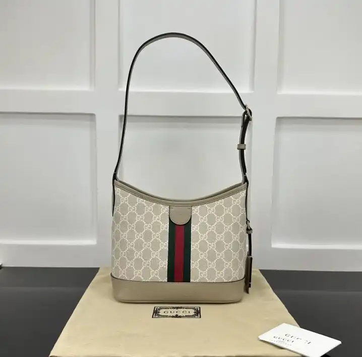 Gvc*1 top handle bags 4034h-0084
