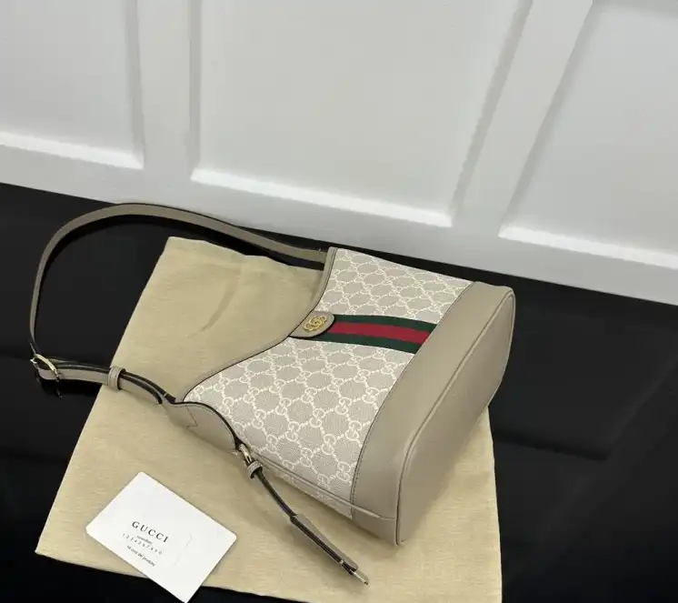 Gvc*1 top handle bags 4034h-0084