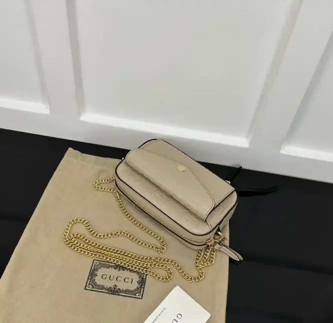 Gvc*1 satchel bags 4034h-0102