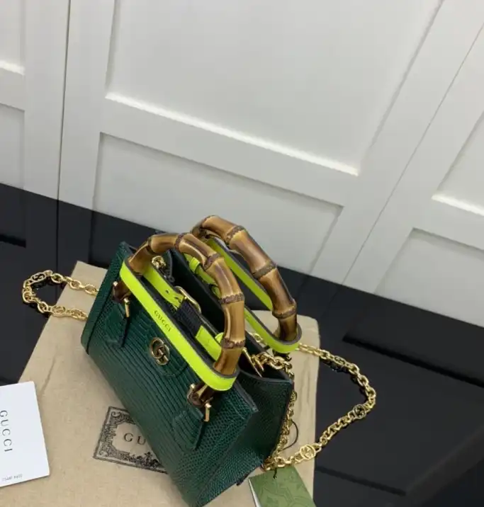 Gvc*1 top handle bags 4034h-0127