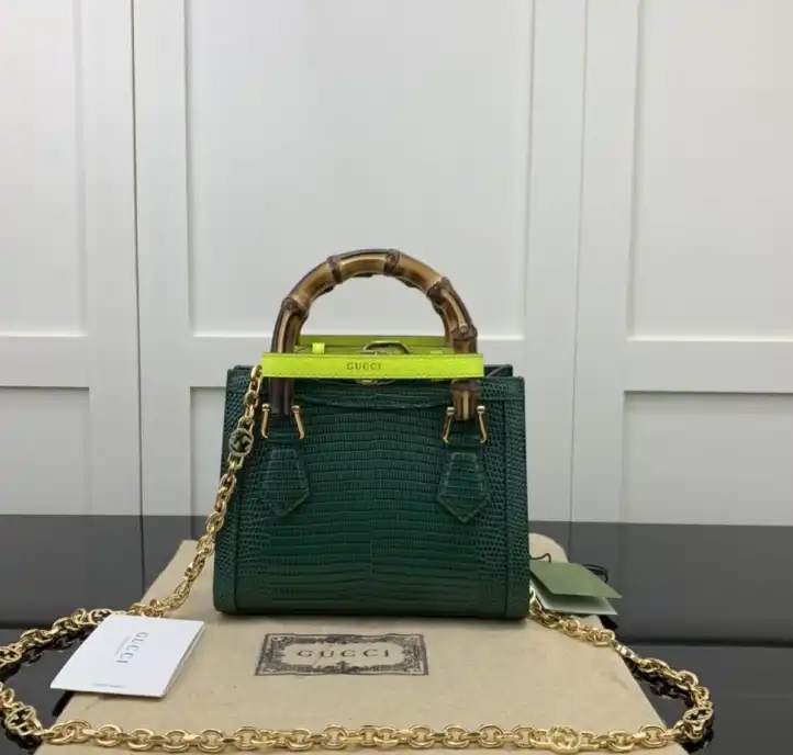 Gvc*1 top handle bags 4034h-0127