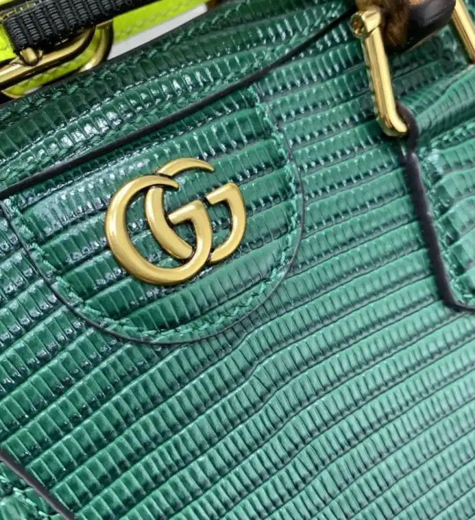 Gvc*1 top handle bags 4034h-0127