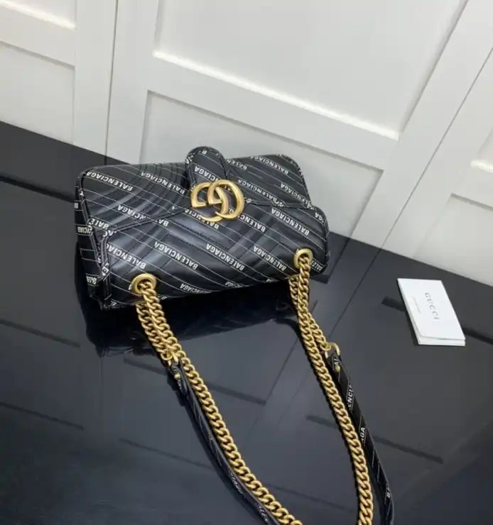 Gvc*1 satchel bags 4034h-0136