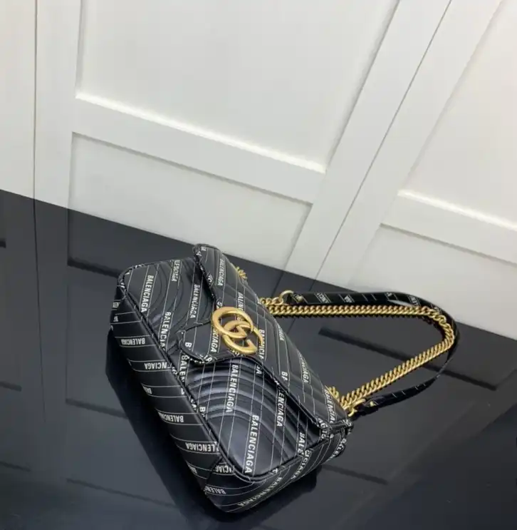 Gvc*1 satchel bags 4034h-0136