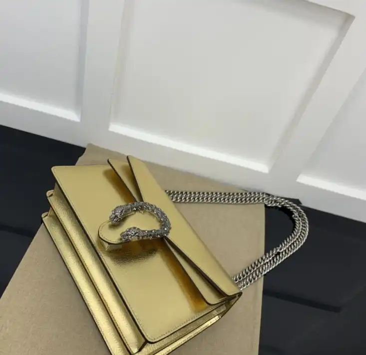 Gvc*1 satchel bags 4034h-0140