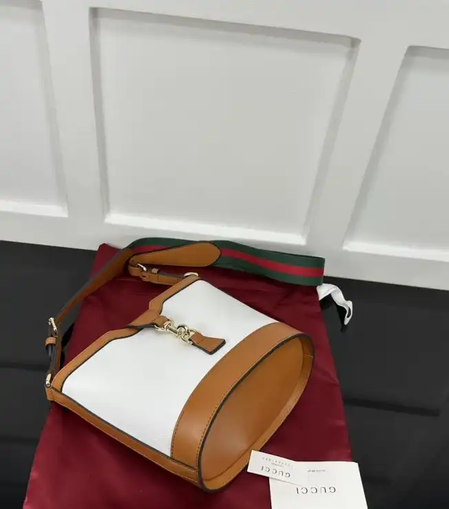 Gvc*1 bucket bags 4034h-0153
