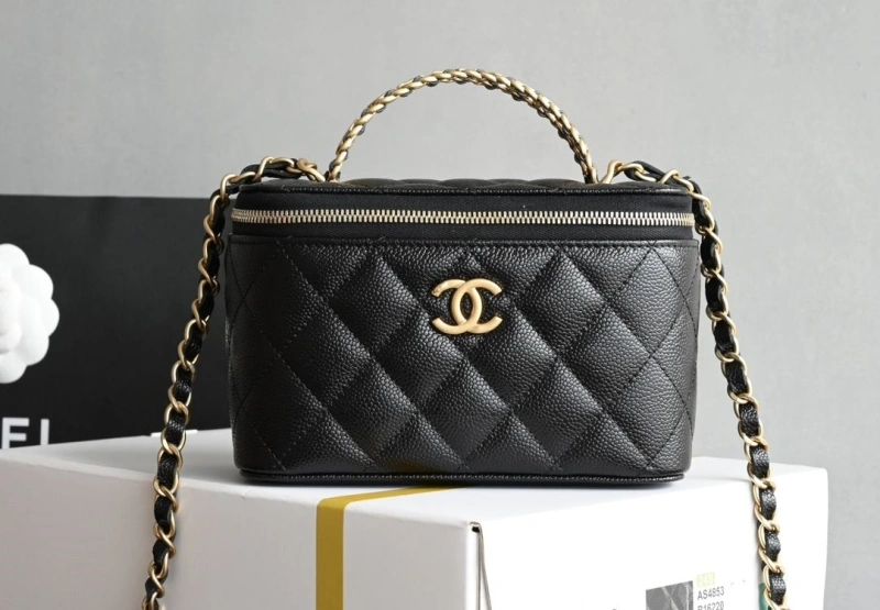 Ch**el cosmetic bags 4035f-0012