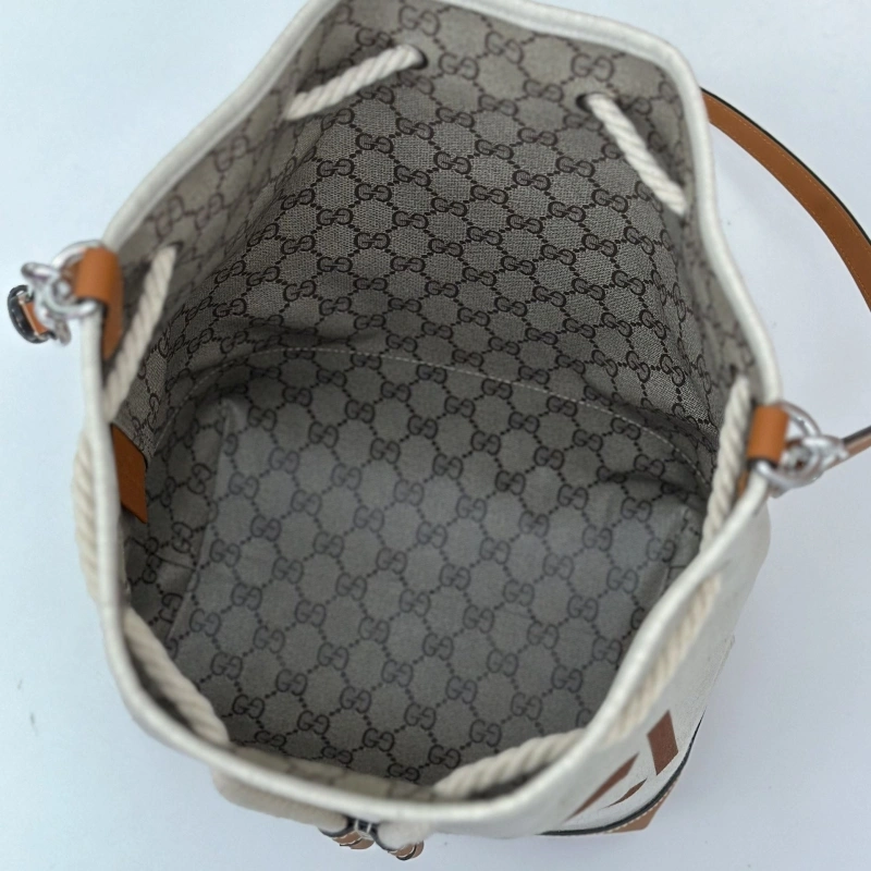 Gvc*1 bucket bags 4036-0044