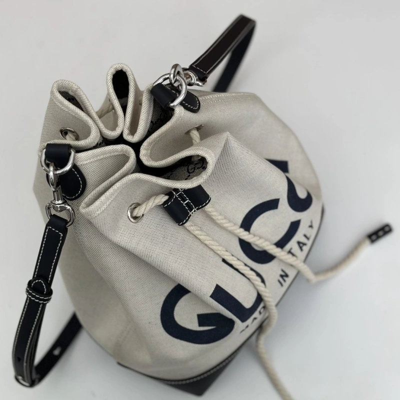 Gvc*1 bucket bags 4036-0045