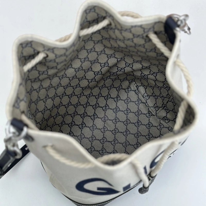 Gvc*1 bucket bags 4036-0045