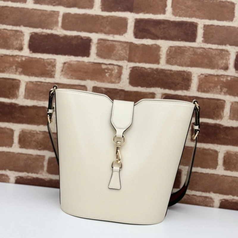 Gvc*1 bucket bags 4036-0142