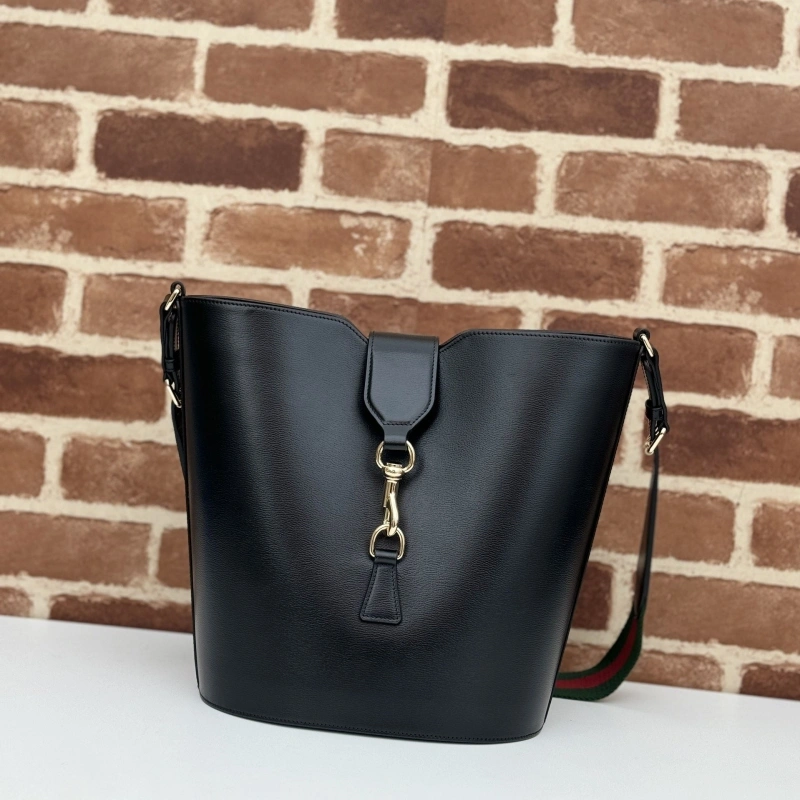 Gvc*1 bucket bags 4036-0143